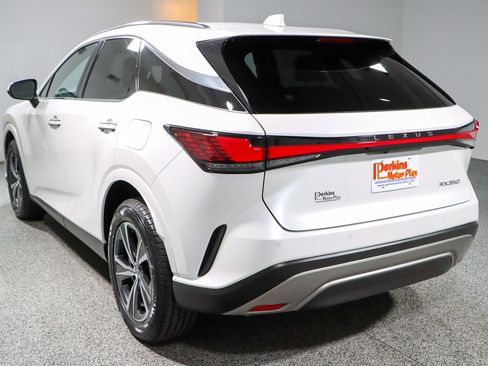 Used 2023 Lexus RX 350 Premium w/ Accessory Package (Z1) FWD image 9