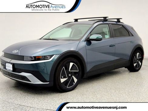 Used 2025 Hyundai Ioniq 5 SEL image 1