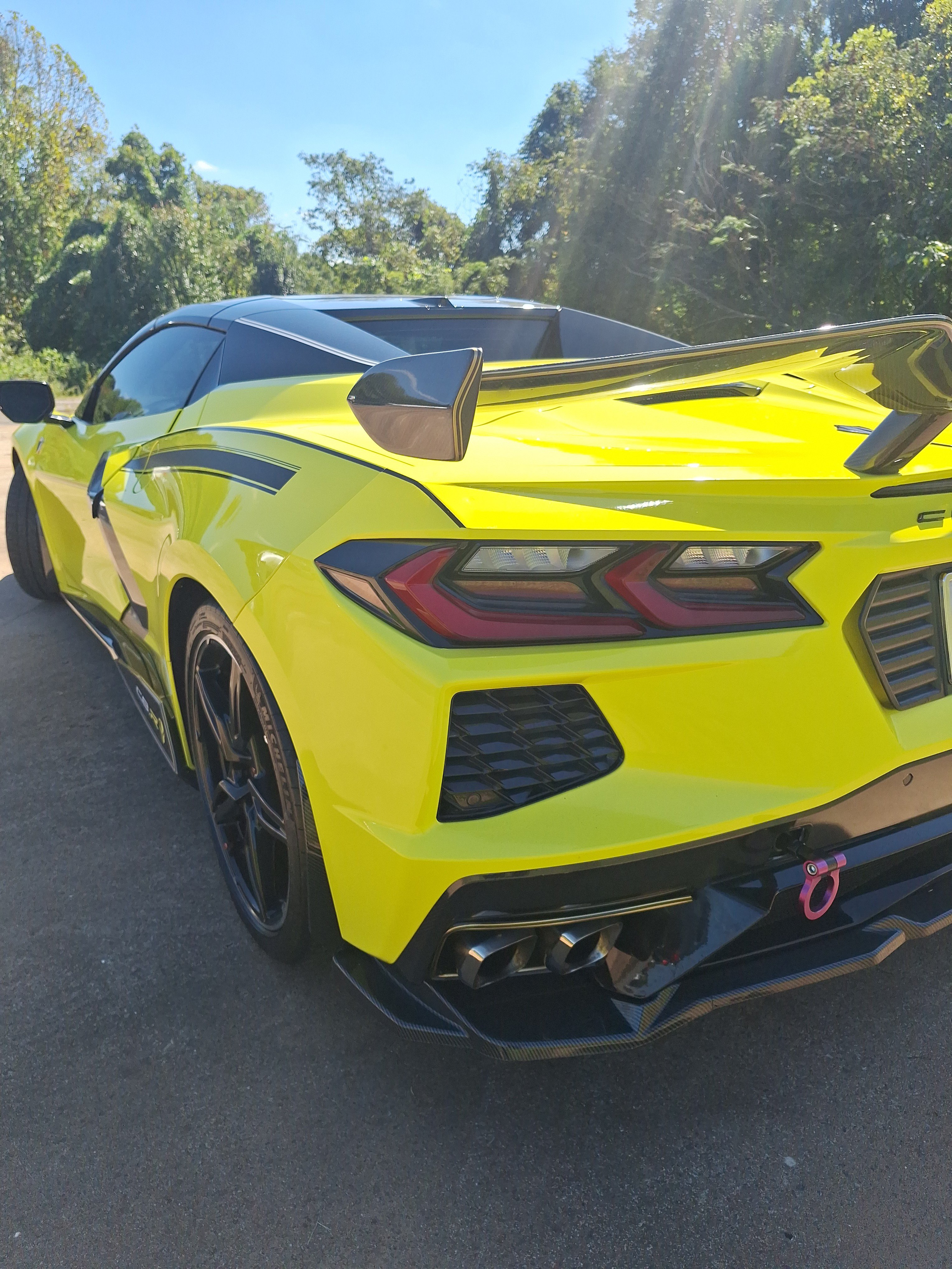Used 2020 Chevrolet Corvette Stingray Preferred Conv w/ 2LT Preferred Equipment Group RWD image 22