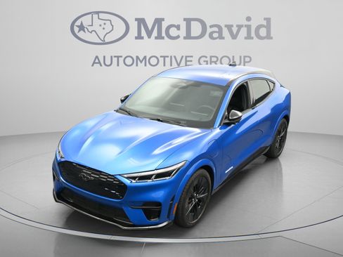 Used 2025 Ford Mustang Mach-E GT AWD/4WD image 34
