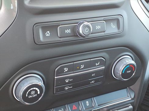 Used 2026 Chevrolet Silverado 1500 Custom image 24