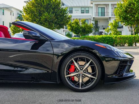 Used 2023 Chevrolet Corvette Stingray Premium Conv w/ Z51 Performance Package image 11