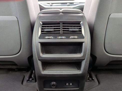 Certified 2024 BMW X5 sDrive40i w/ Premium Package image 32