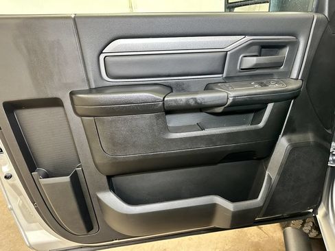 New 2026 RAM 2500 Tradesman AWD/4WD image 18