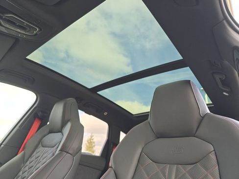 New 2026 Audi Q7 3.0T Prestige AWD/4WD image 3