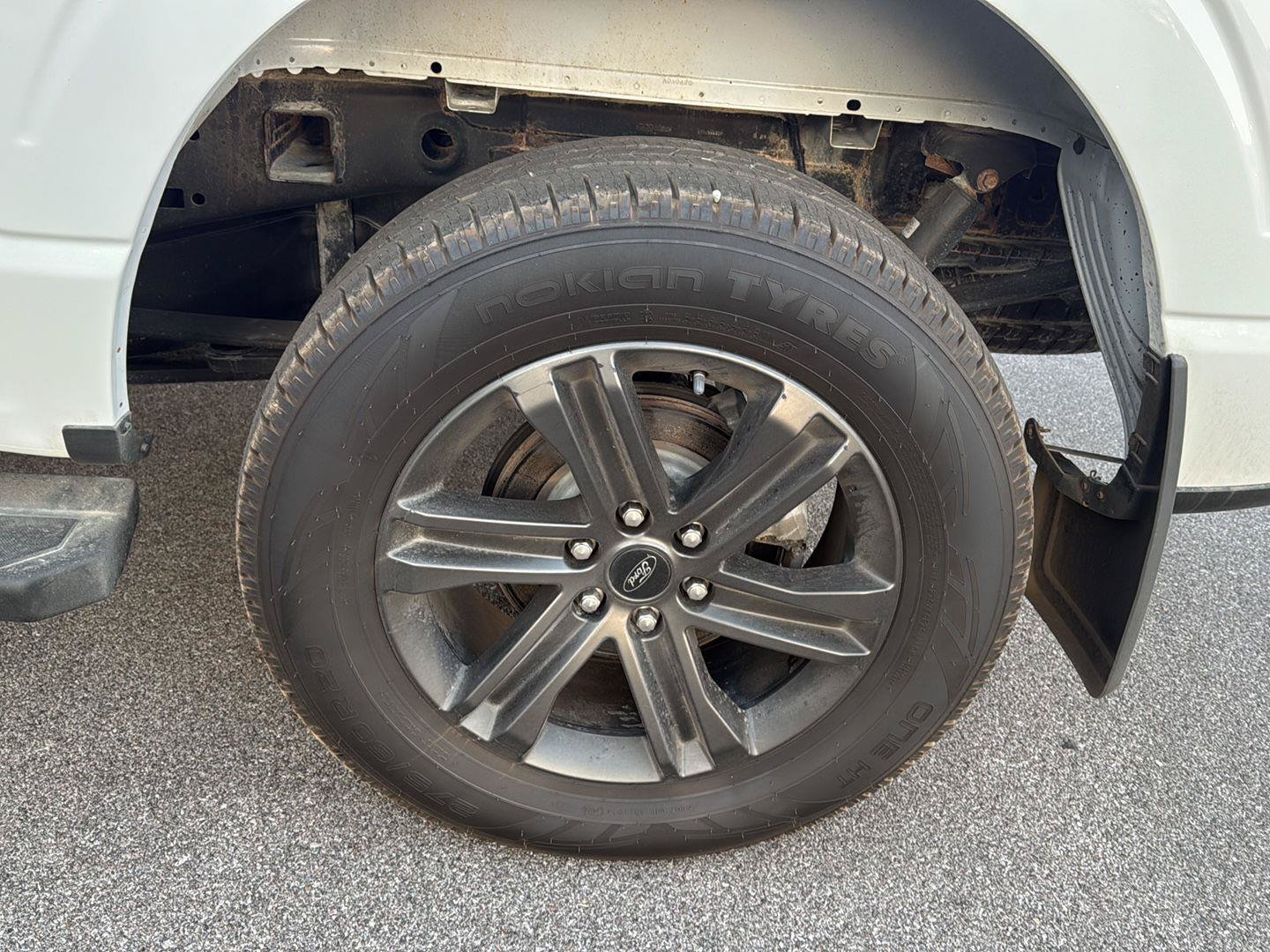 Used 2021 Ford F150 Lariat w/ Equipment Group 502A High AWD/4WD image 16
