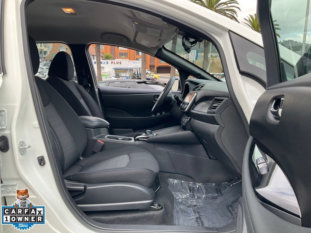 Used 2025 Nissan Leaf SV Plus FWD image 54