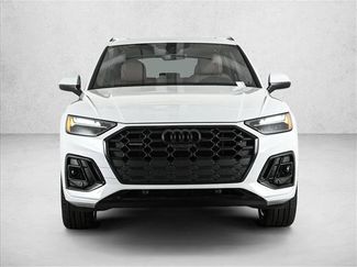 Certified 2025 Audi Q5 e Premium Plus w/ Premium Plus Package video 2