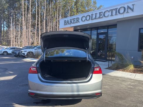 Used 2024 Chevrolet Malibu LT image 14