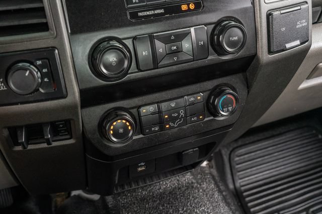 Used 2020 Ford F250 XL w/ Power Equipment Group AWD/4WD image 28
