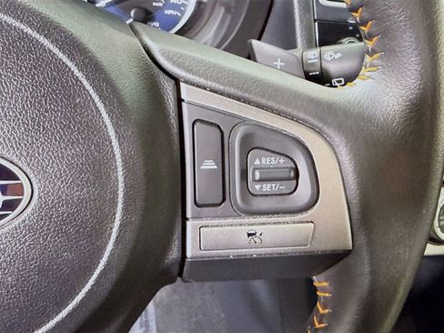 Used 2017 Subaru Crosstrek 2.0i Limited image 23