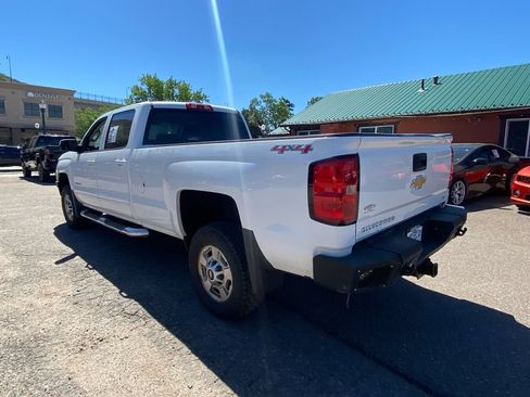 Used 2015 Chevrolet Silverado 2500 LT AWD/4WD image 5