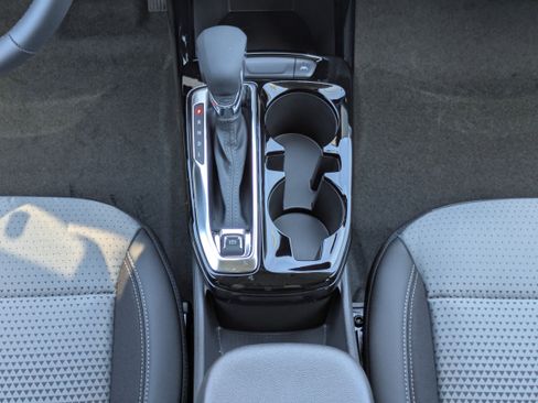 New 2026 Chevrolet Trax LT w/ Driver Confidence Package FWD image 6