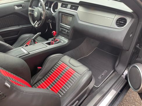 Used 2012 Ford Mustang Shelby GT500 w/ SVT Performance Pkg RWD image 14