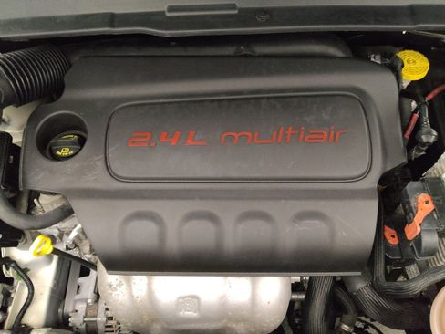 Used 2018 Jeep Compass Sport FWD image 30
