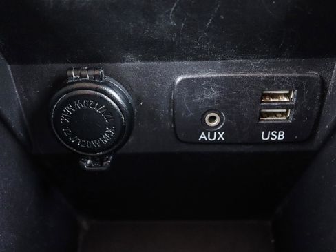 Used 2018 Subaru Impreza 2.0i Limited image 11