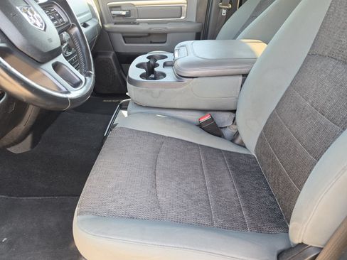 Used 2019 RAM 1500 Big Horn RWD image 14