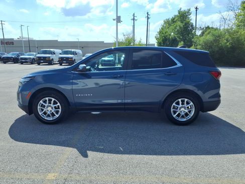 Used 2024 Chevrolet Equinox LT w/ LPO, Floor Liner Package FWD image 4