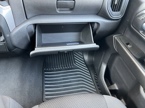 Used 2022 Chevrolet Silverado 1500 Custom Trail Boss image 35