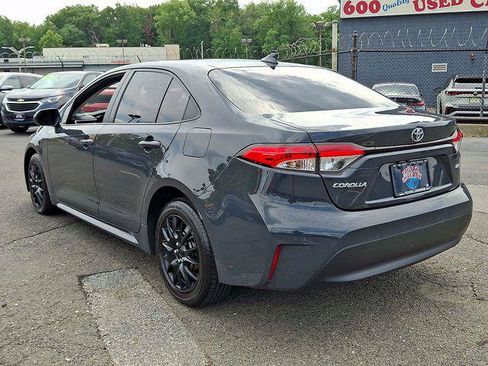Certified 2023 Toyota Corolla LE FWD image 3