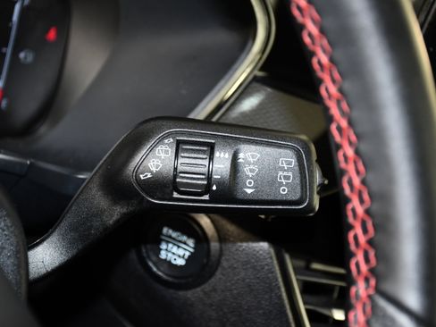 Used 2025 Ford Escape ST-Line AWD/4WD image 24