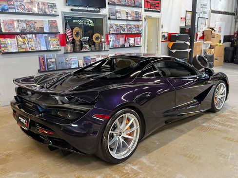 Used 2022 McLaren 720S Performance RWD image 37