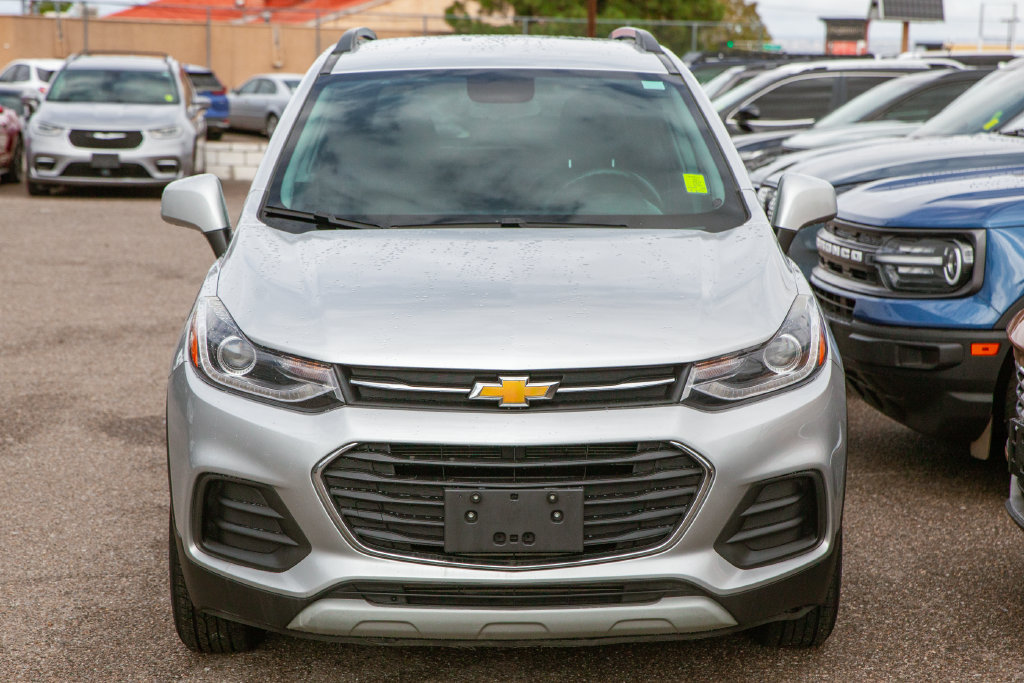 Used 2021 Chevrolet Trax LT AWD/4WD image 3