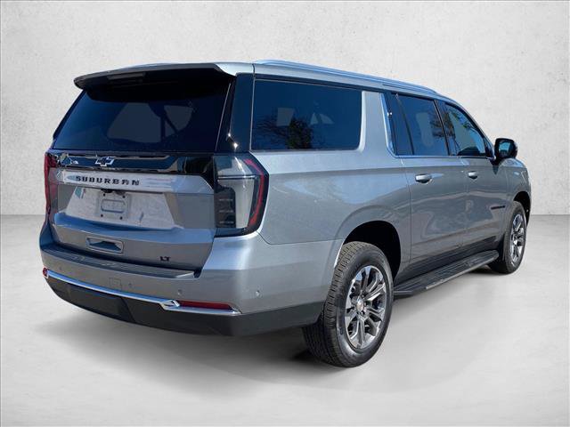Used 2026 Chevrolet Suburban LT w/ Comfort Package AWD/4WD image 5
