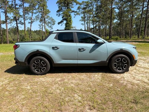 Used 2022 Hyundai Santa Cruz SEL w/ Activity Package FWD image 5