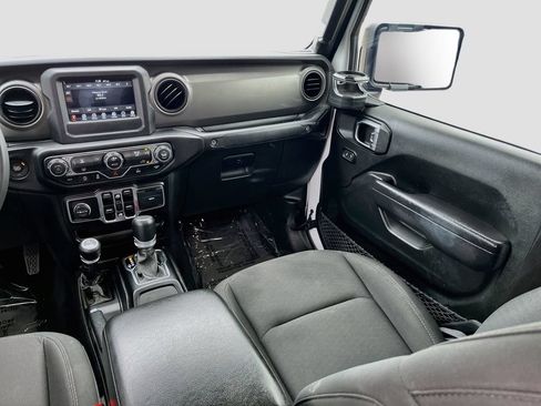 Used 2023 Jeep Gladiator Sport AWD/4WD image 21