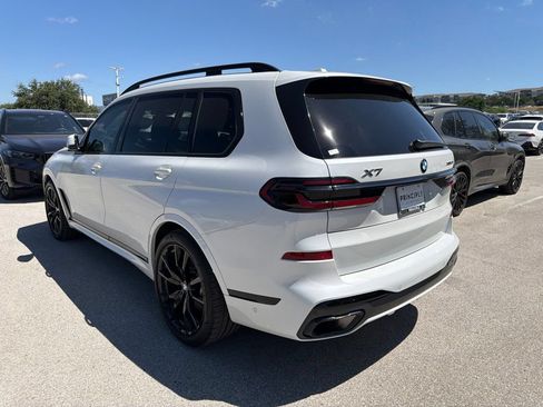 Used 2026 BMW X7 xDrive40i w/ Executive Package AWD/4WD image 3
