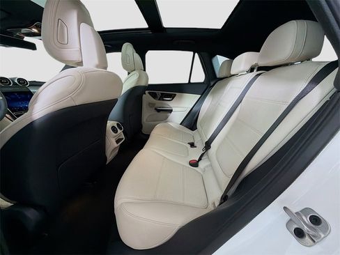 New 2026 Mercedes-Benz GLC 300 4MATIC image 24