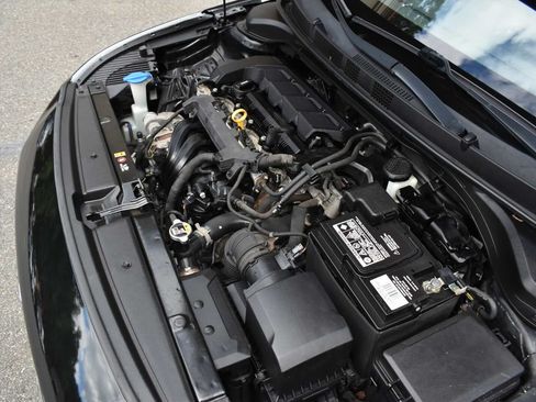 Used 2020 Hyundai Accent SE FWD image 27