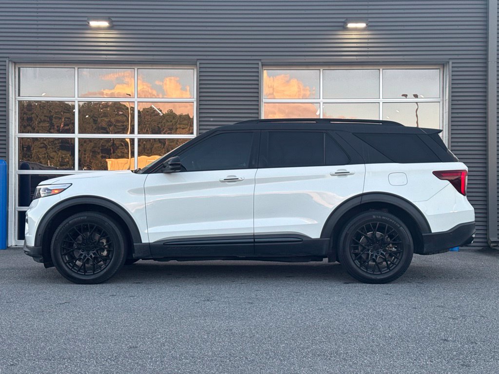 Used 2020 Ford Explorer ST AWD/4WD image 6