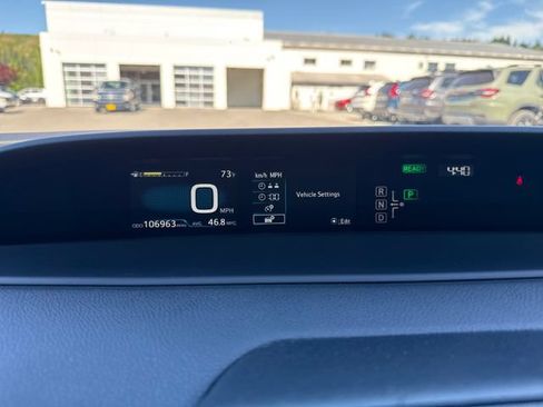 Used 2016 Toyota Prius Two FWD image 20