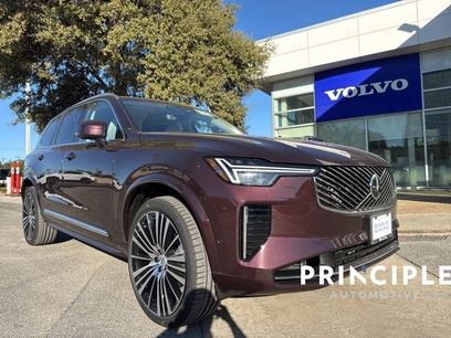 Used 2026 Volvo XC90 B6 Ultra w/ Lounge Package
