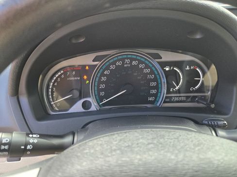 Used 2009 Toyota Venza image 16