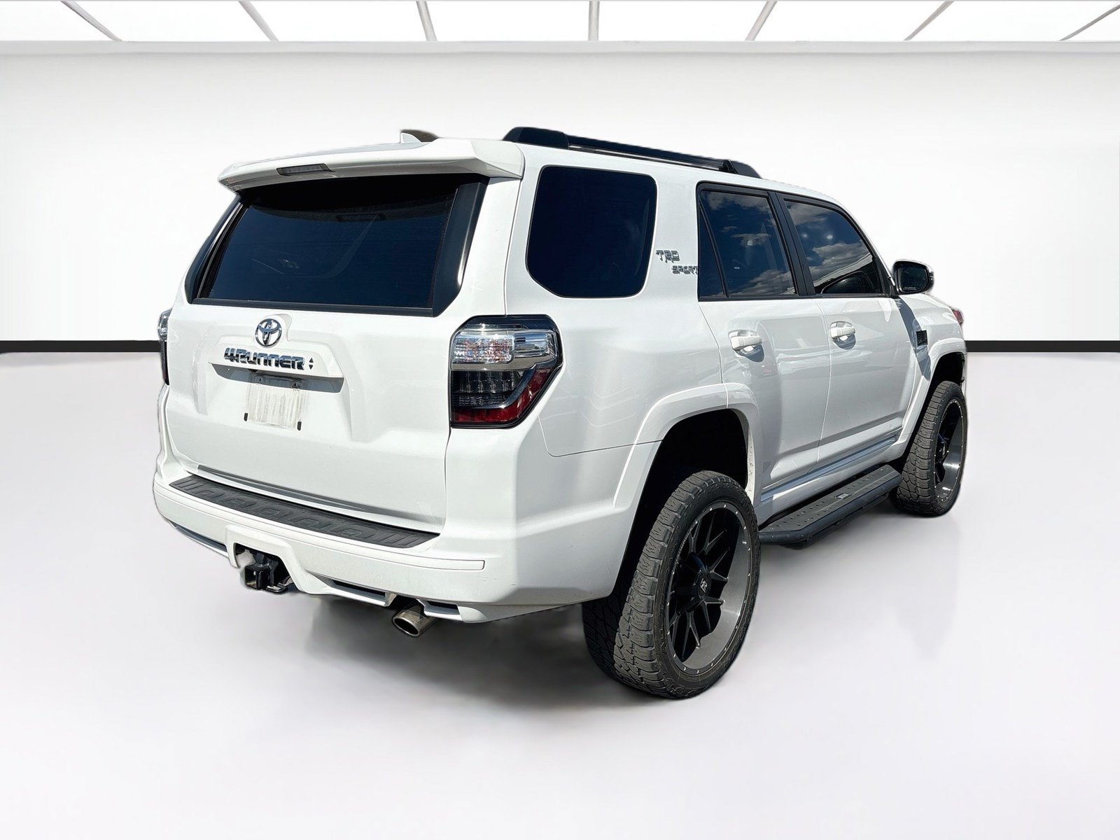 Used 2022 Toyota 4Runner TRD Sport w/ Technology Package AWD/4WD image 4