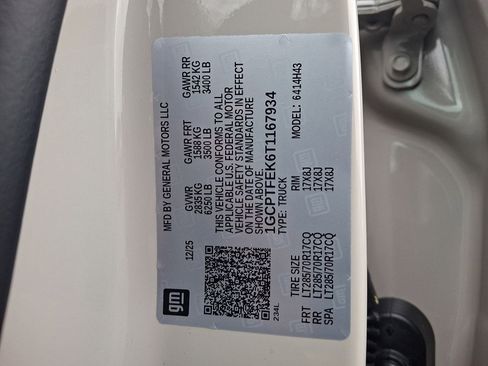 New 2026 Chevrolet Colorado ZR2 w/ Technology Package image 18