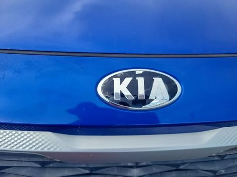 Used 2021 Kia Seltos S AWD/4WD image 28