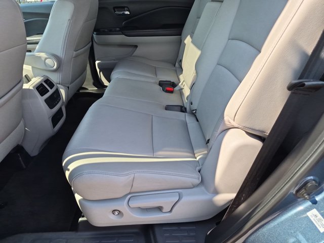 Used 2017 Honda Pilot EX-L image 17