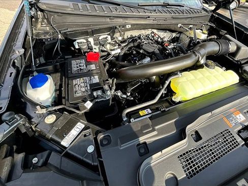 New 2025 Ford Expedition Platinum w/ Platinum Ultimate Package image 11