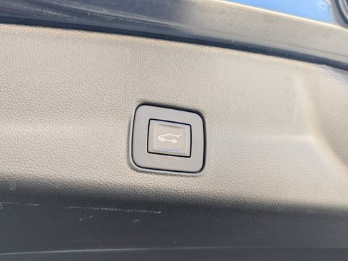 Used 2025 Chevrolet TrailBlazer RS w/ Convenience Package FWD image 20