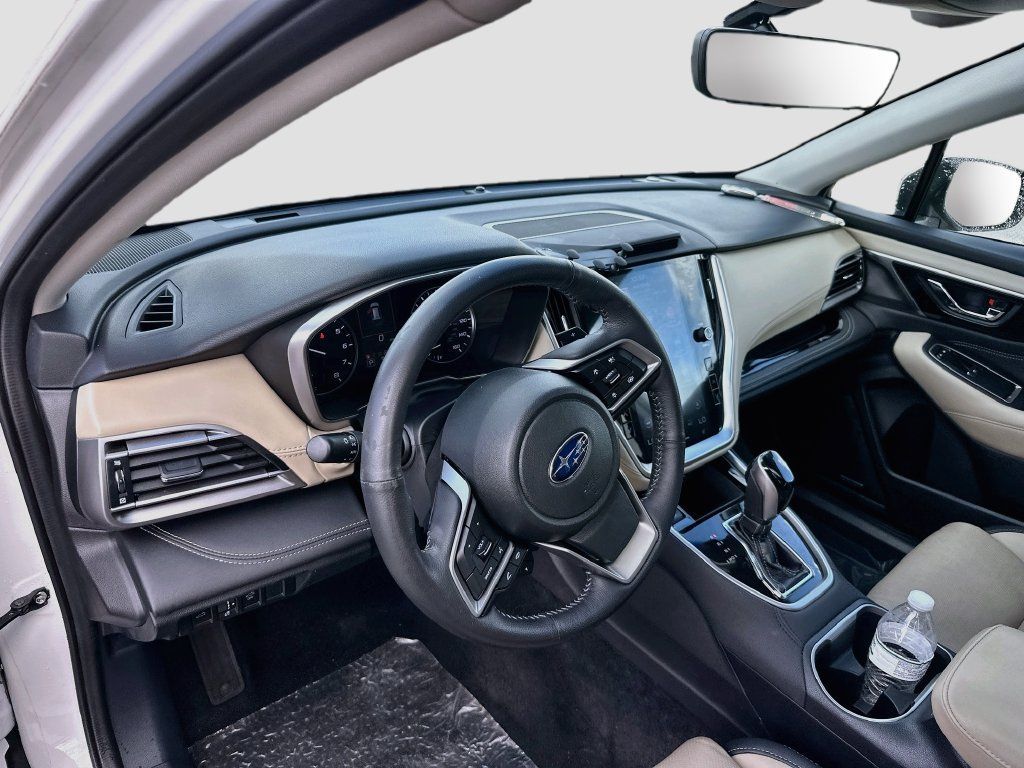 Used 2022 Subaru Outback Limited AWD/4WD image 9
