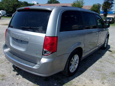 Used 2019 Dodge Grand Caravan SXT FWD image 7