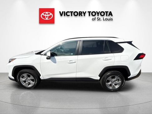 Used 2024 Toyota RAV4 XLE FWD image 6