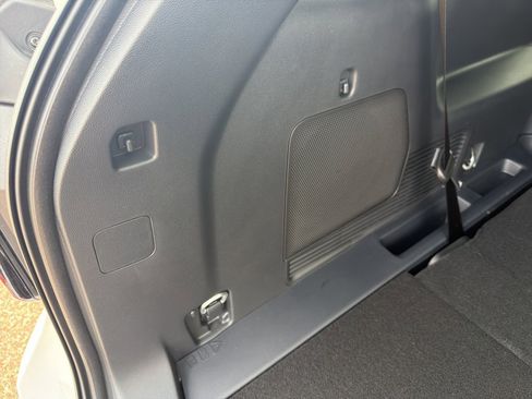 New 2026 Ford Explorer Platinum image 7