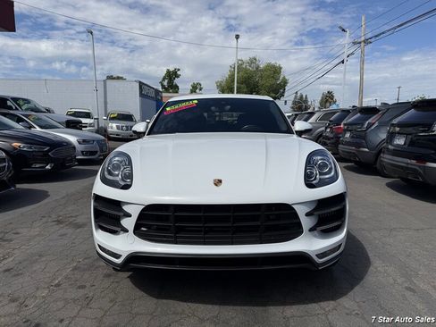 Used 2017 Porsche Macan Turbo AWD/4WD image 2