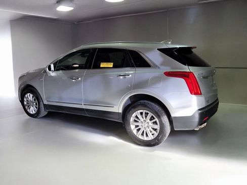 Used 2018 Cadillac XT5 FWD image 22