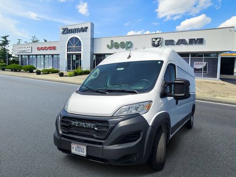 Used 2023 RAM ProMaster 2500 FWD image 2